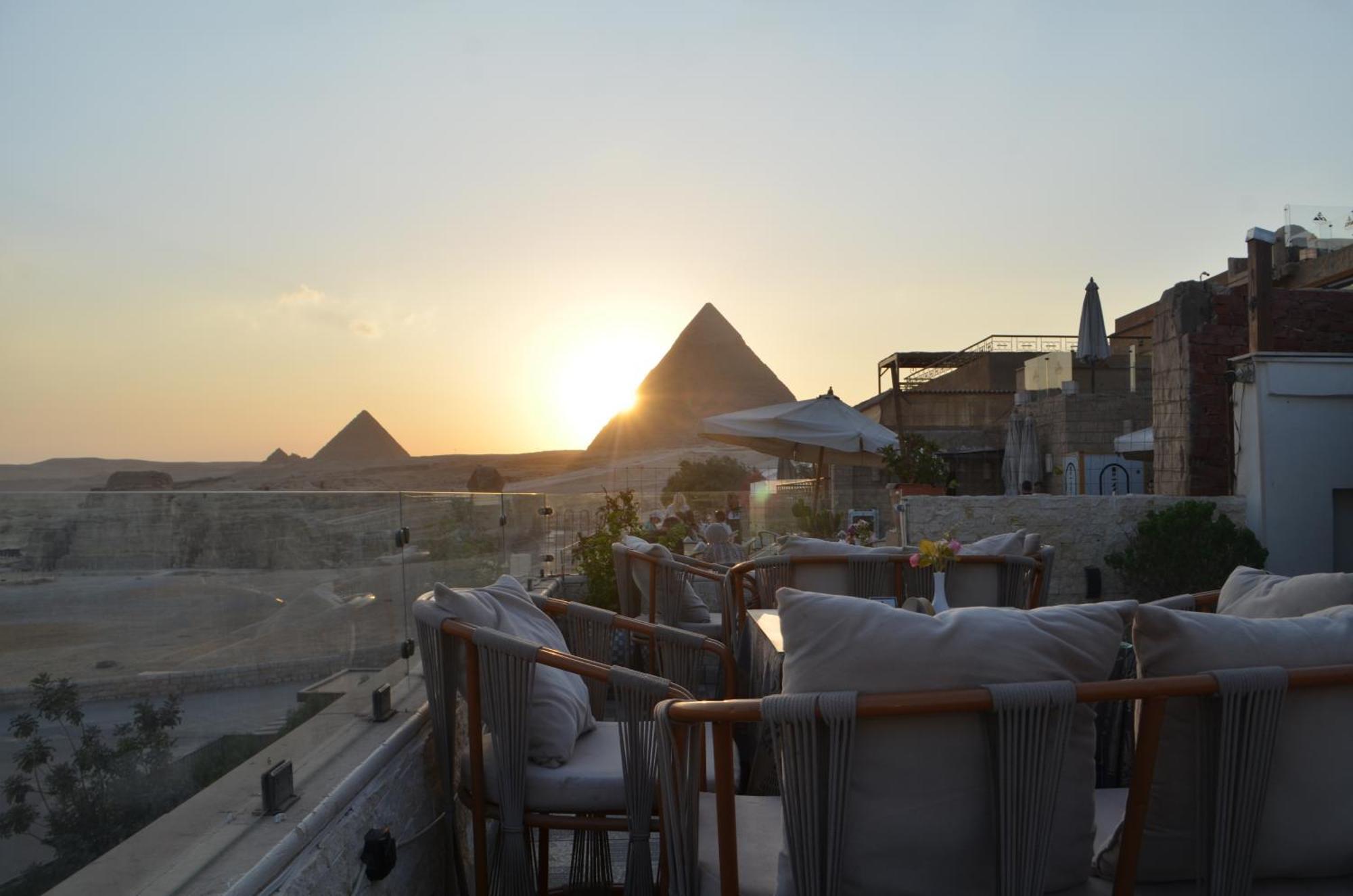 Queen Cleopatra Pyramids View Kafrat al Jabal Exterior foto